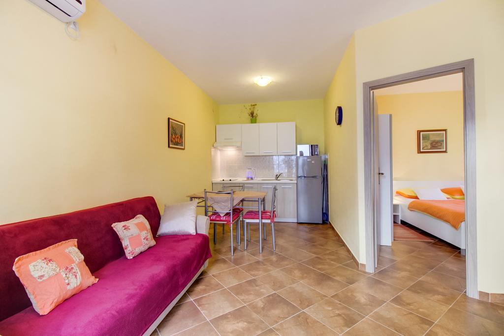 Abba Apartments Mali Lošinj Eksteriør billede