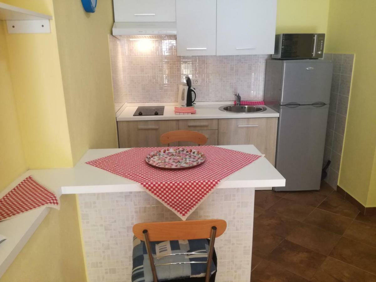 Abba Apartments Mali Lošinj Eksteriør billede