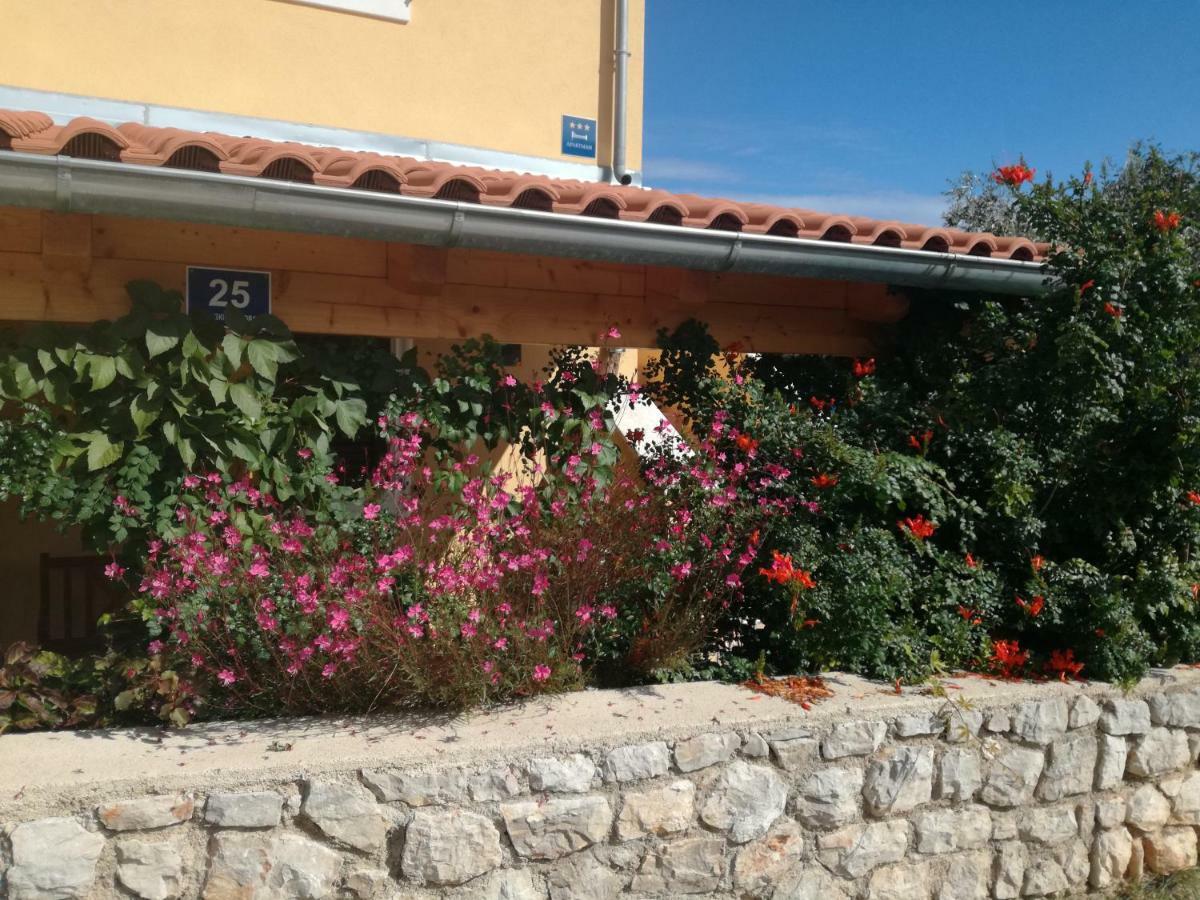 Abba Apartments Mali Lošinj Eksteriør billede