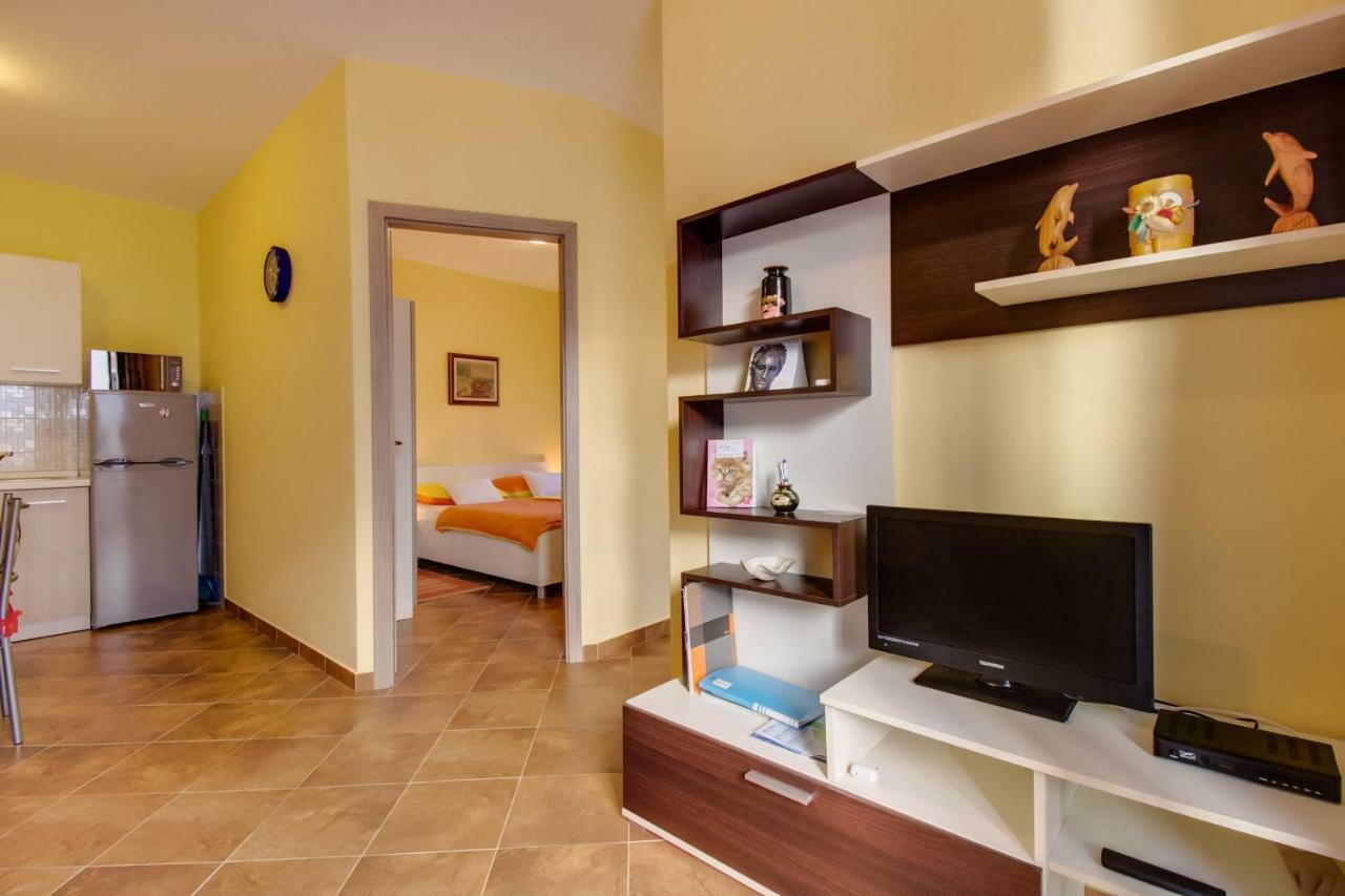 Abba Apartments Mali Lošinj Eksteriør billede