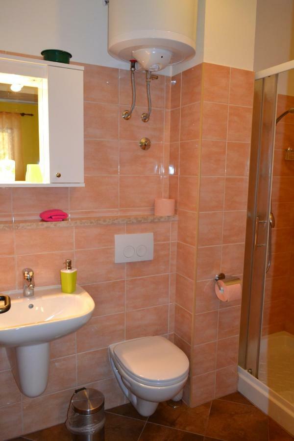Abba Apartments Mali Lošinj Eksteriør billede