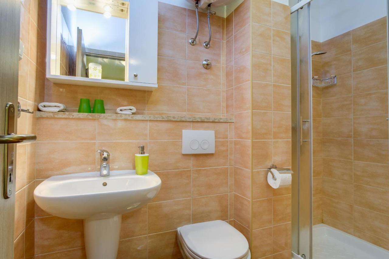 Abba Apartments Mali Lošinj Eksteriør billede