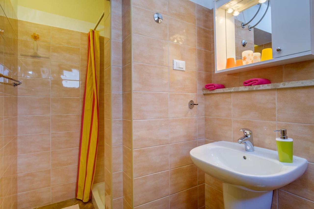 Abba Apartments Mali Lošinj Eksteriør billede